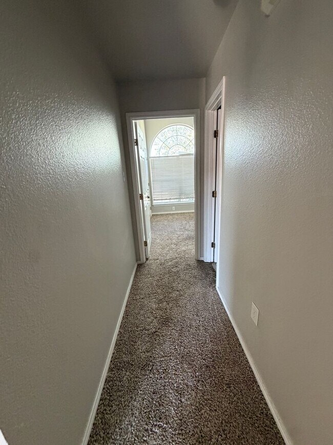 Foto del edificio - 4407 Trevino St