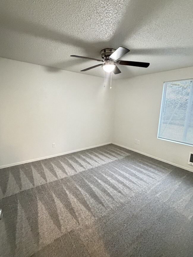 Foto del edificio - Greenfield Apartments