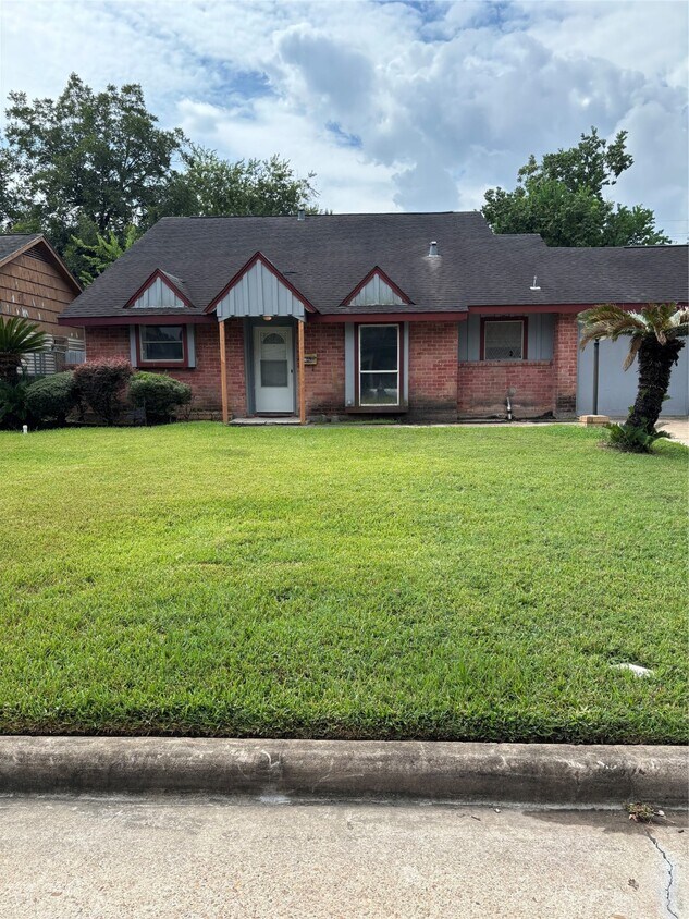 Foto principal - 4115 Tidewater Dr
