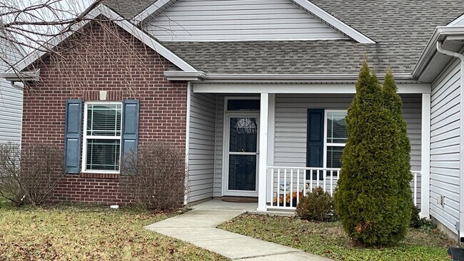 Foto del edificio - COMING SOON....3 Bedroom 2 Bath with Offic...