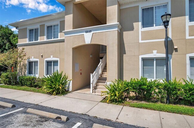 Foto del edificio - 6449 Cypressdale Dr