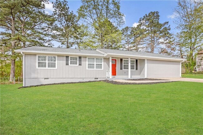 Building Photo - 4930 W Lake Way