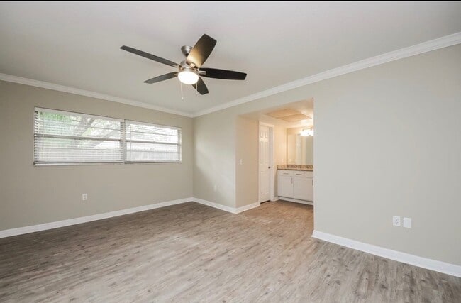 Building Photo - 8516 Cedar Cove Ct