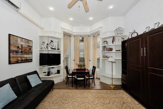 Foto del edificio - 7 W 82nd St