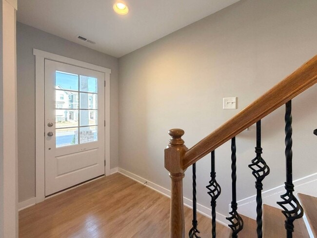 Building Photo - 6623 Perry Creek Rd