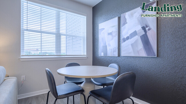 Foto del edificio - 1450 Neo Square Blvd
