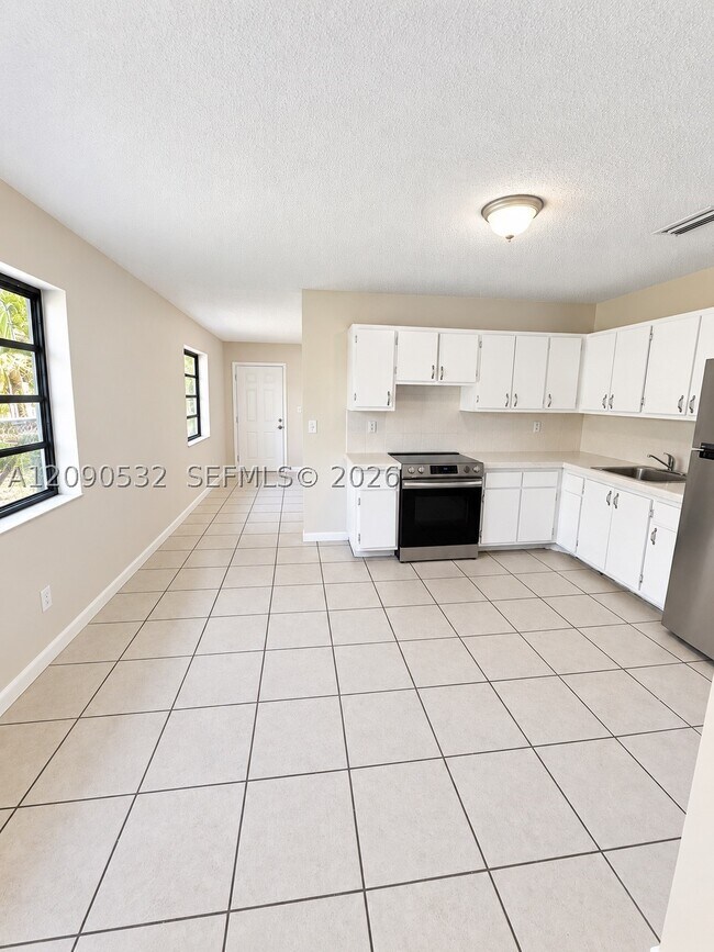 Foto del edificio - 10132 W Indigo St