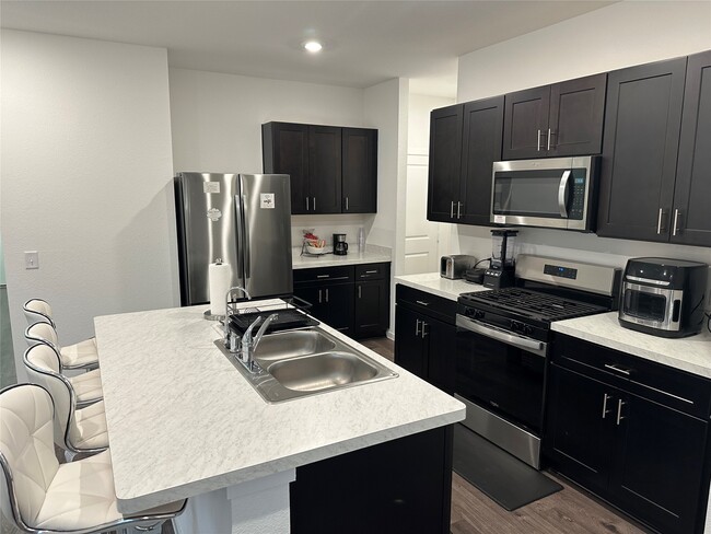 Foto del edificio - 16936 Juniper Blossom Bnd