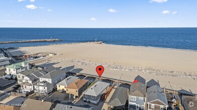 Building Photo - 115 Boardwalk