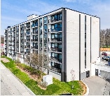 Building Photo - The Woodside - Spadina Suites