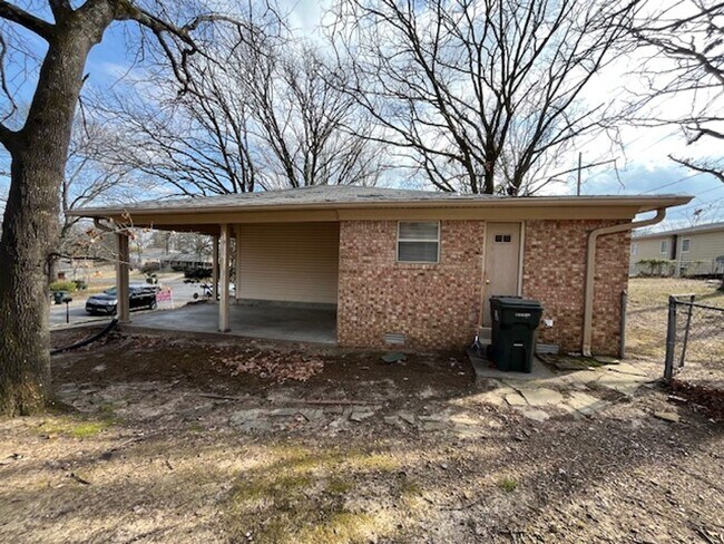 Foto del edificio - Nice 3 Bedroom 2 Bathroom House in Little Rock, Arkansas