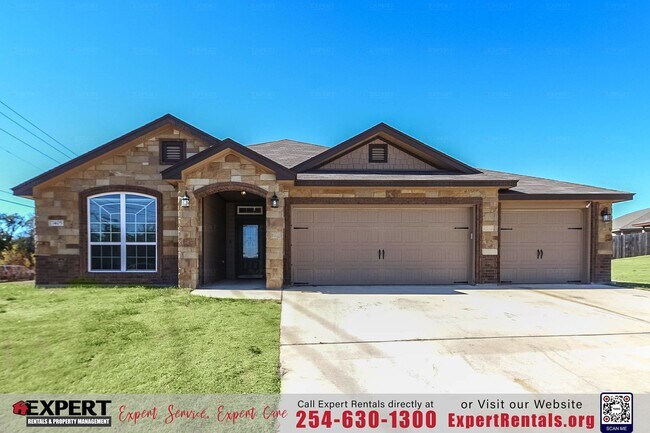 Building Photo - Elegant 4-Bedroom Home with Modern Comfort...
