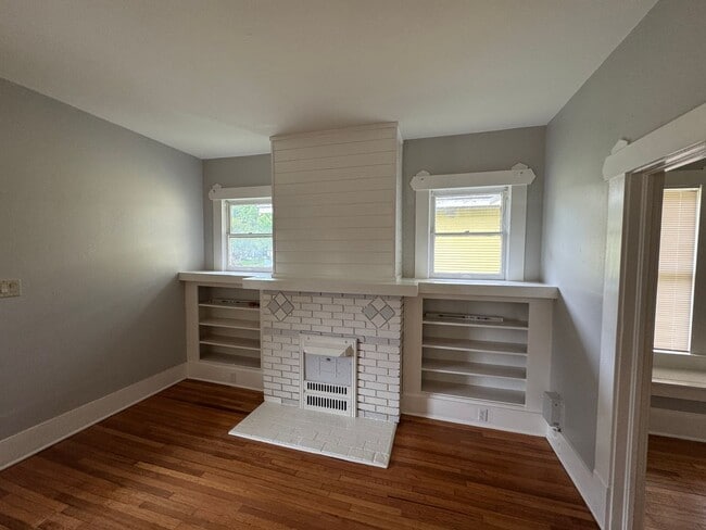 Building Photo - Close to Centenary College and Barksdale A...