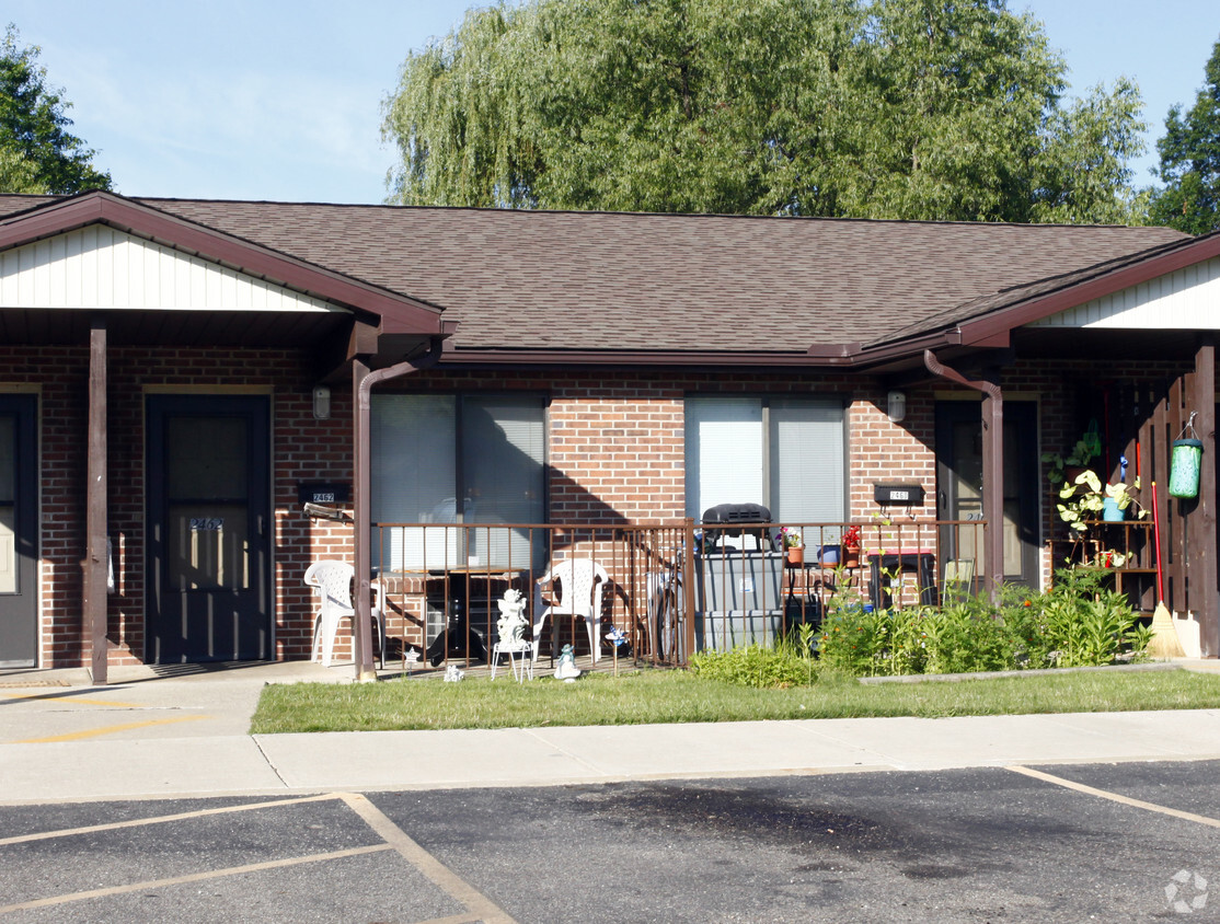 Foto del edificio - Warren Wood Senior Apartments