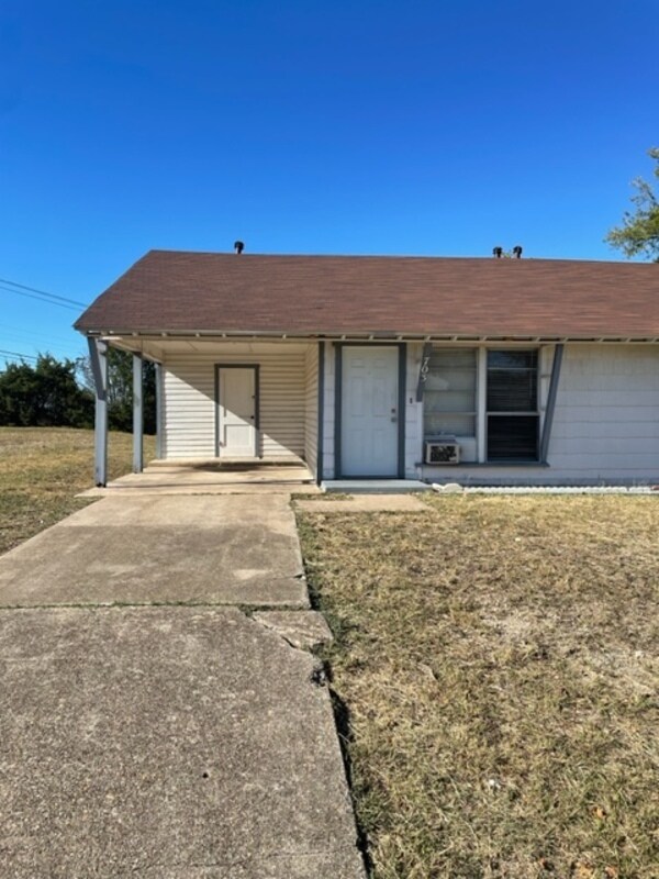 Foto principal - 703 Stetson Ave