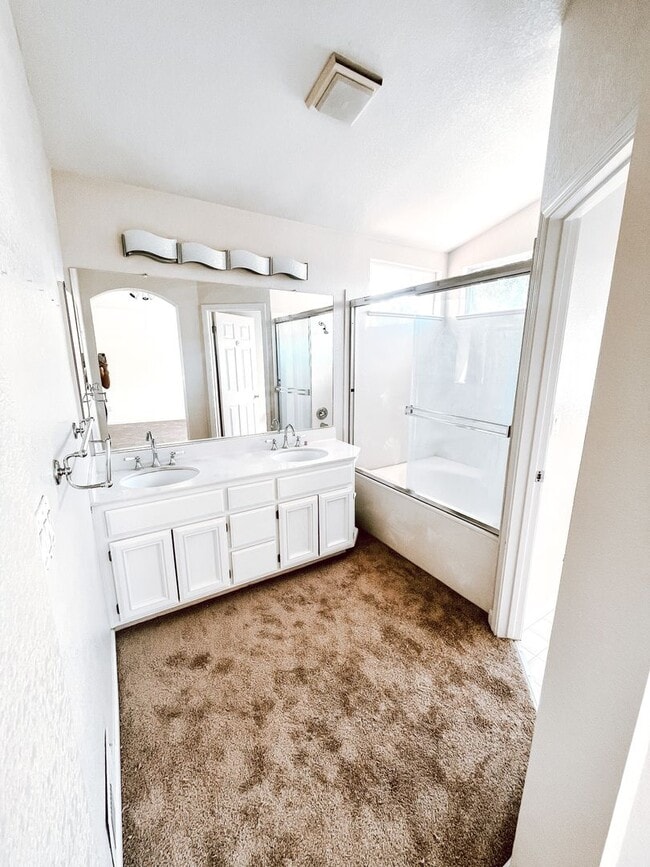 Foto del edificio - Updated Home in Pleasanton!