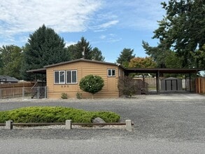 Building Photo - 595 N 60th Ave
