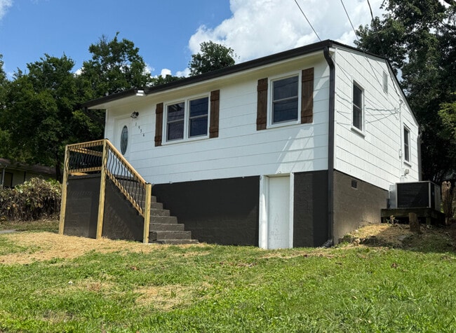 Photo - 1934 Massachusetts Ave House