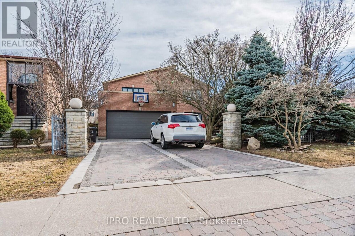 Primary Photo - 27-27 Danby Ave