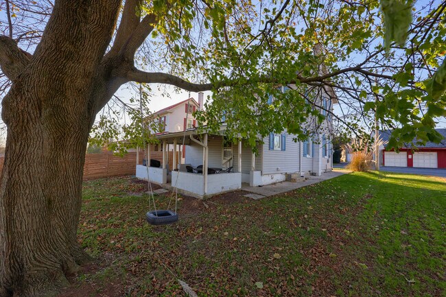 Foto del edificio - 7 Twin Brook Rd