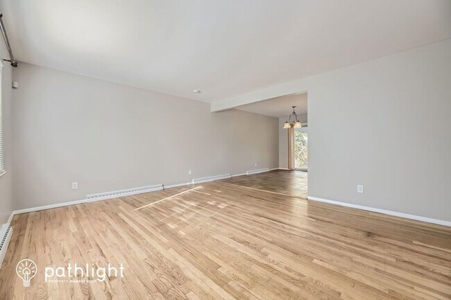 Foto del edificio - 984 S Vivian Ct