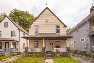 Building Photo - 3635 W 46th St