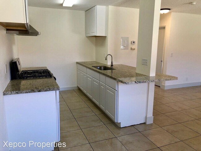 Foto del edificio - 1 br, 1 bath House - 82145 Valencia Ave #2
