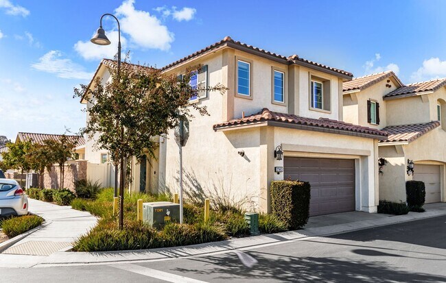 Foto del edificio - Beautiful Home in Hyde Park Community