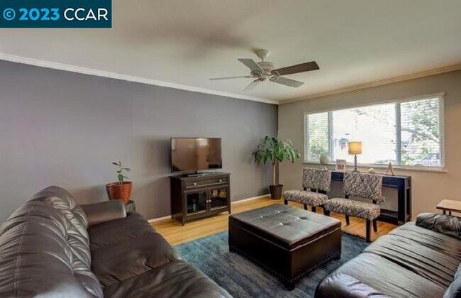 Foto del edificio - 975 Getoun Dr