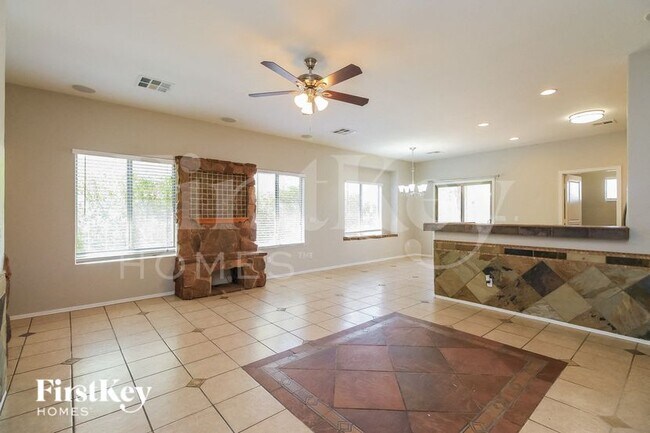 Building Photo - 29252 N Sunquest Dr