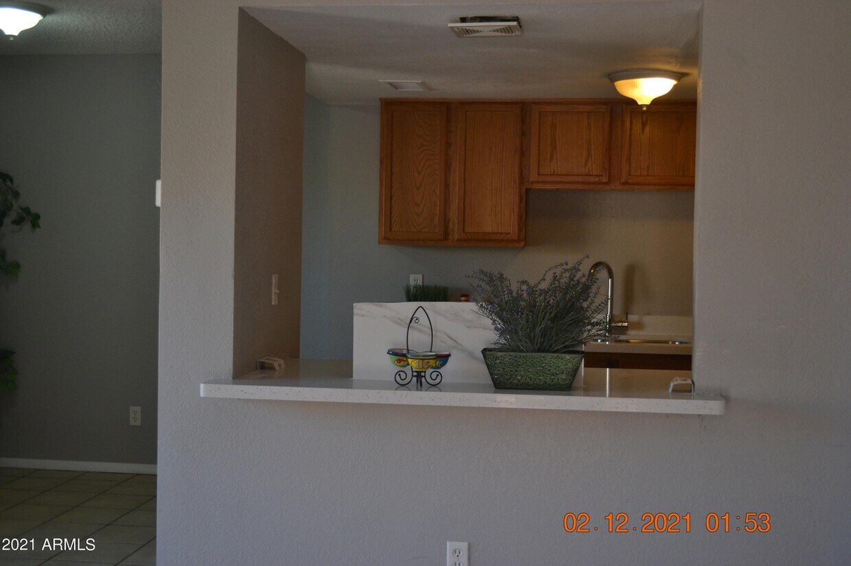 Foto del edificio - 4443 E Wood St