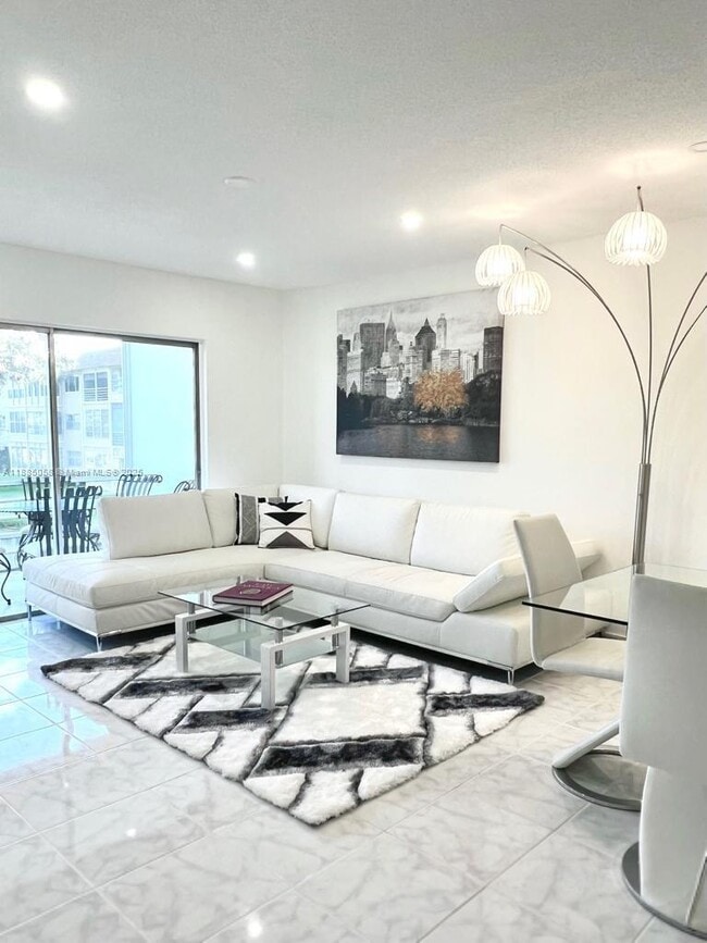 Foto del edificio - 5051 W Oakland Park Blvd