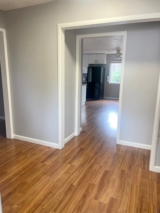 Building Photo - 6612 Briartree Way