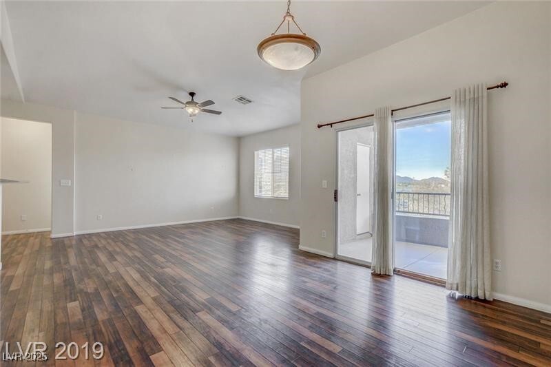 Foto principal - 905 Domnus Ln