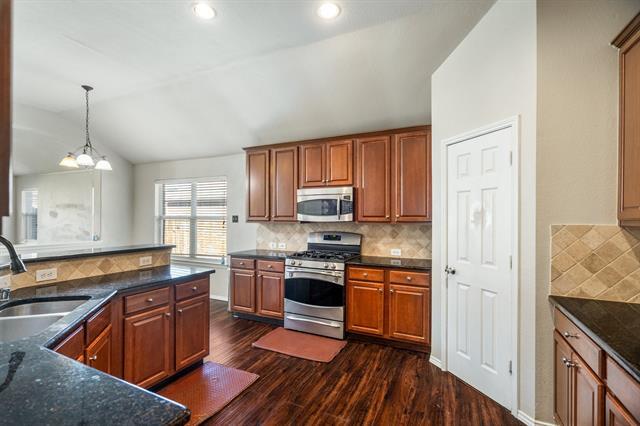 Foto del edificio - 918 Horizon Ridge Cir
