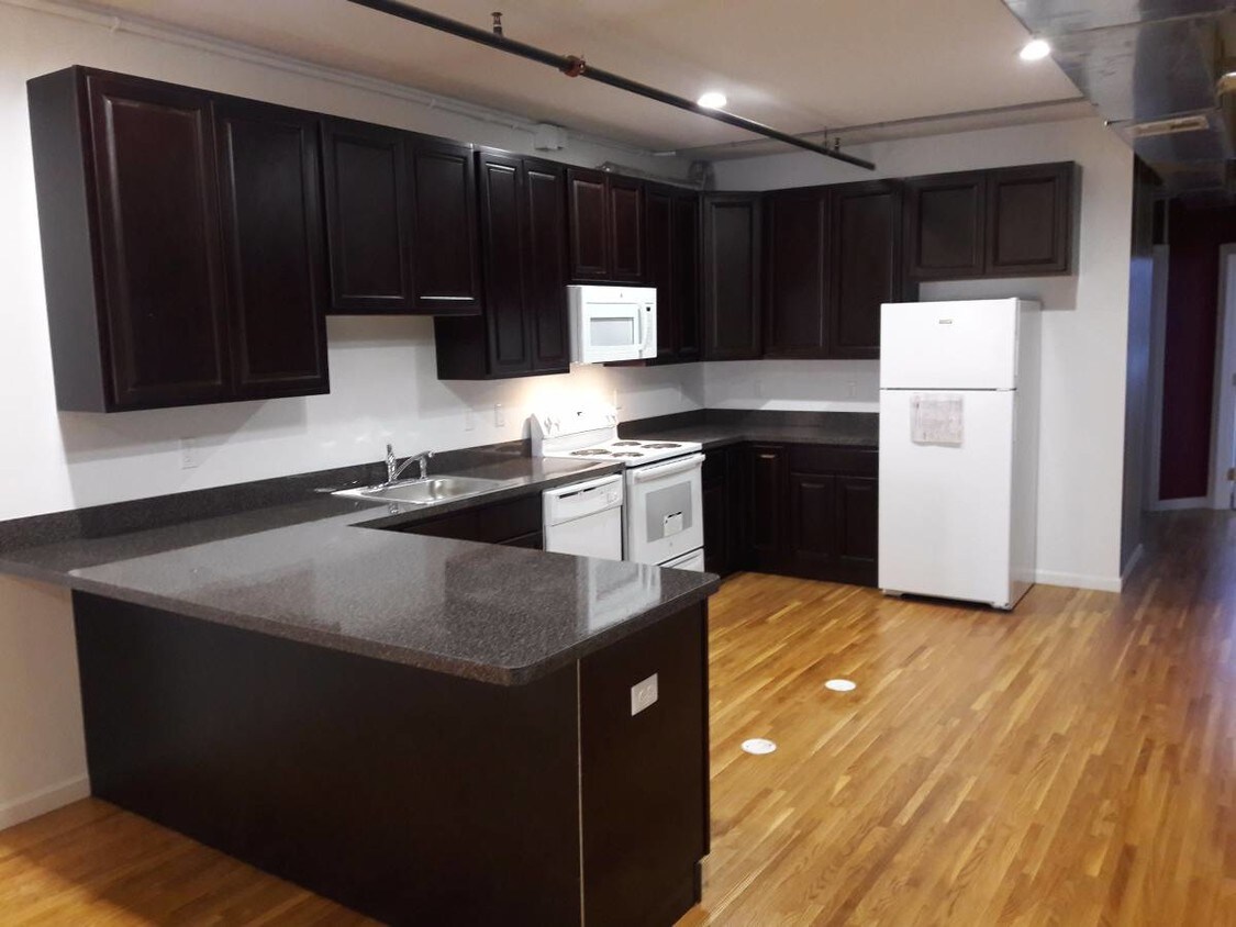 Kitchen - 378 George St