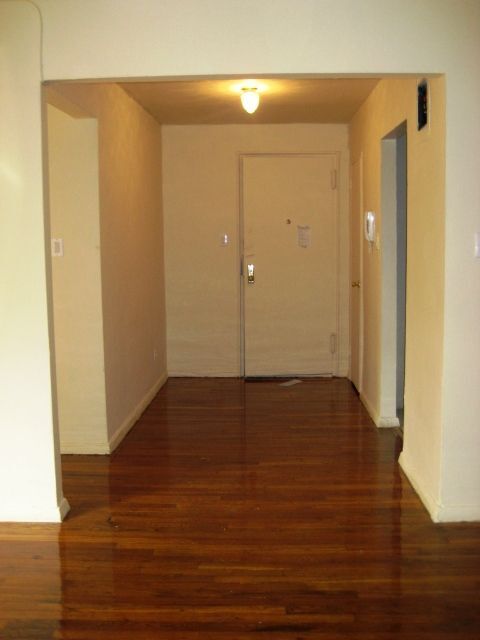 Primary Photo - 2750 Homecrest Ave