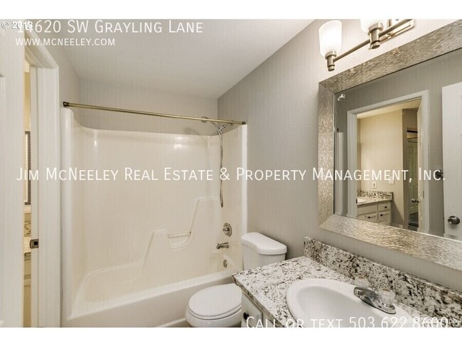 Building Photo - 14620 SW Grayling Ln