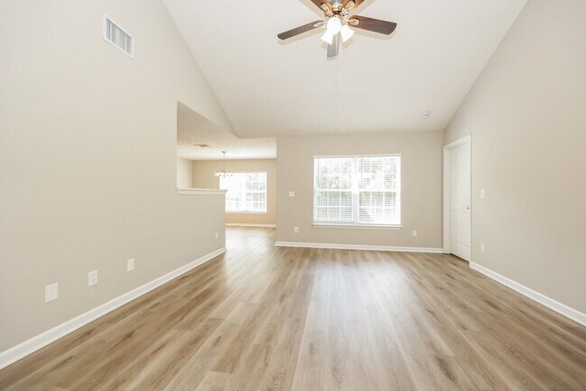 Building Photo - 603 Easy Goer Way