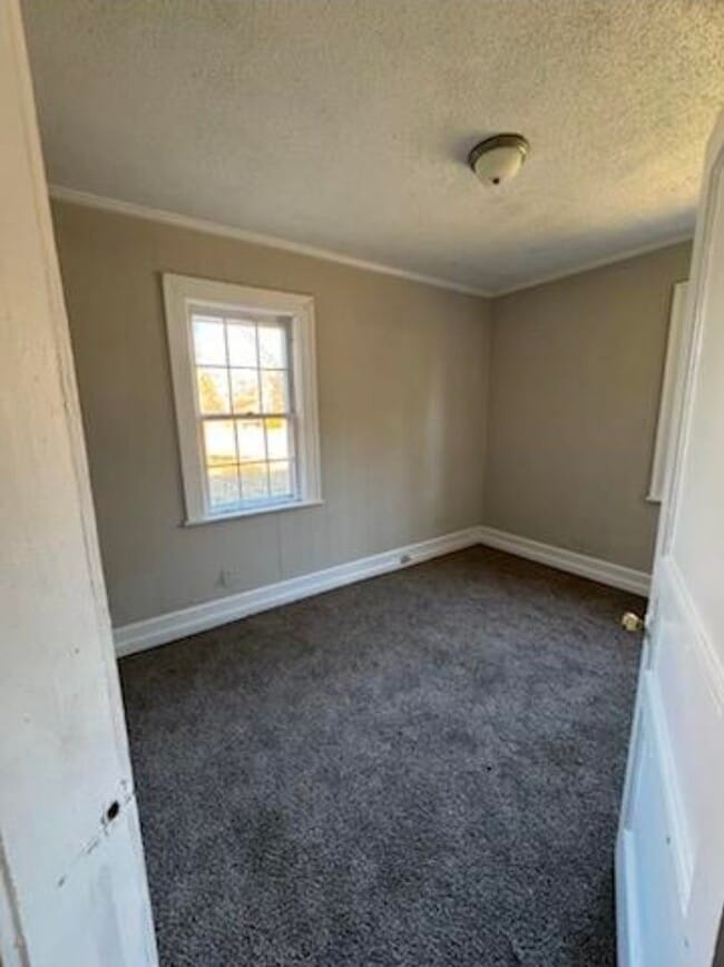 Foto del edificio - 3 bedroom 1 bath Cheraw SC