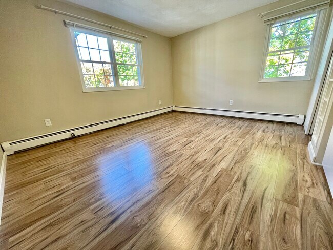 Foto del edificio - 3 Kenmar Dr