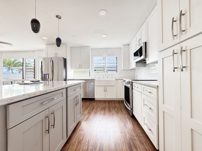 Building Photo - Pet Friendly Kailua House with Solar Hot W...