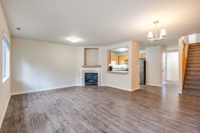 Building Photo - 2525 S 288th St