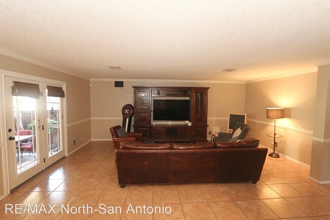 Building Photo - 4 br, 2.5 bath House - 10219 Wilderness Gap