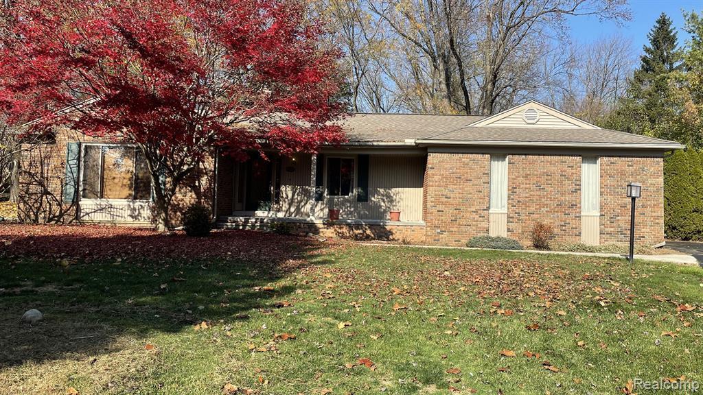 4570 Burnley Dr, Bloomfield Hills, MI 48304 House Rental in