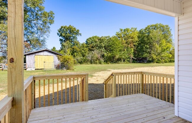 Building Photo - 7155 Sawyer Rd