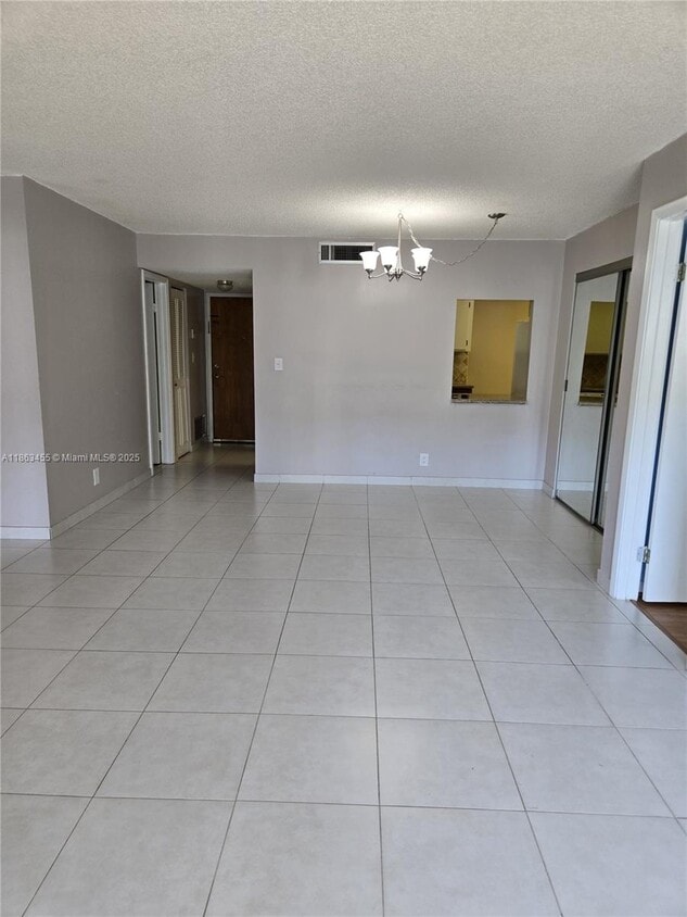 Foto principal - 1301 NE 7th St