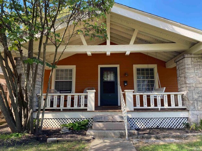 Building Photo - 516 S Fess Ave