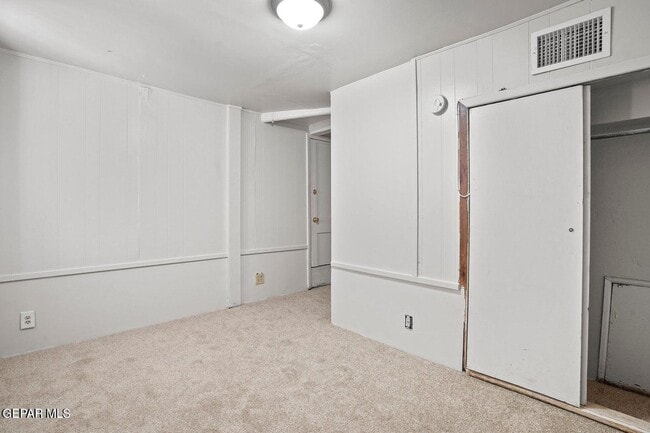 Building Photo - 2318 Federal Ave