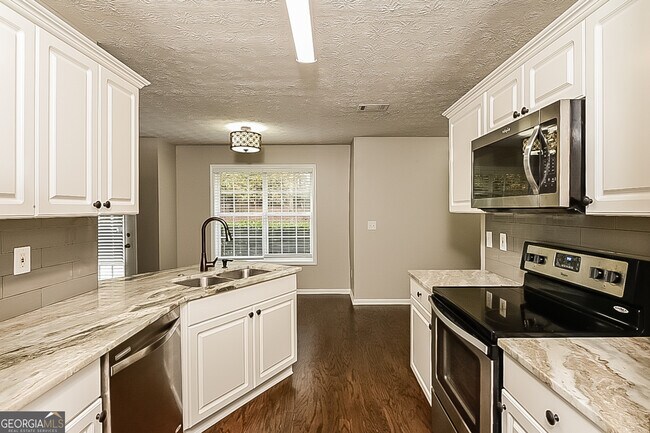 Foto del edificio - 60 Berkshire Run